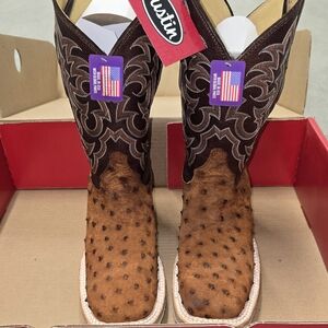 Justin Ladies Dakota 11" Full Quill Ostrich Boots NWT